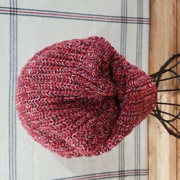 Love Your Melon Red Beanie - Picture 4 of 5